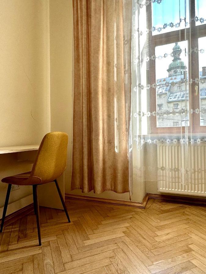 Romantic Apartments - Оn Valova Street إلفيف المظهر الخارجي الصورة
